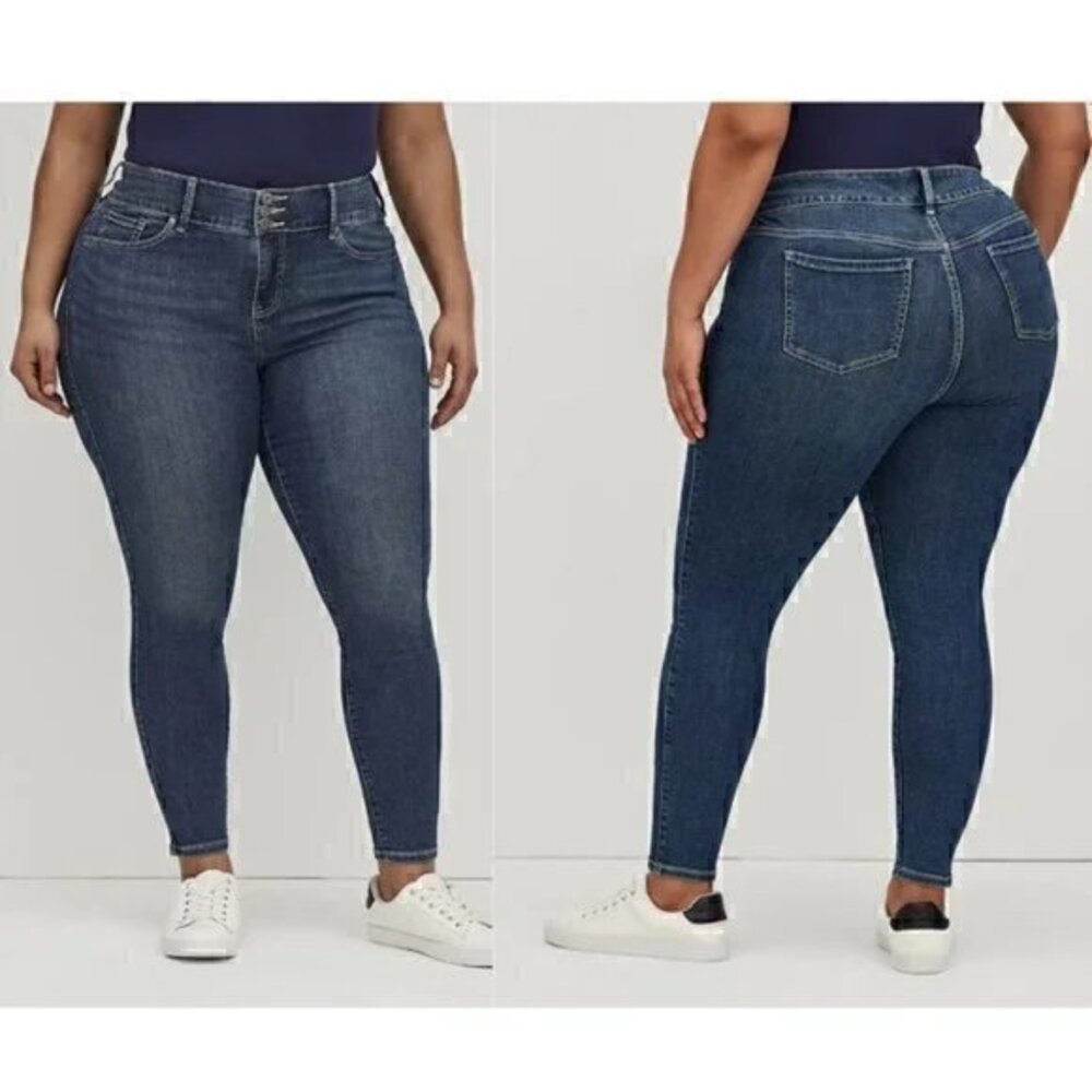 Torrid Dark Wash Jeggings Size 18R